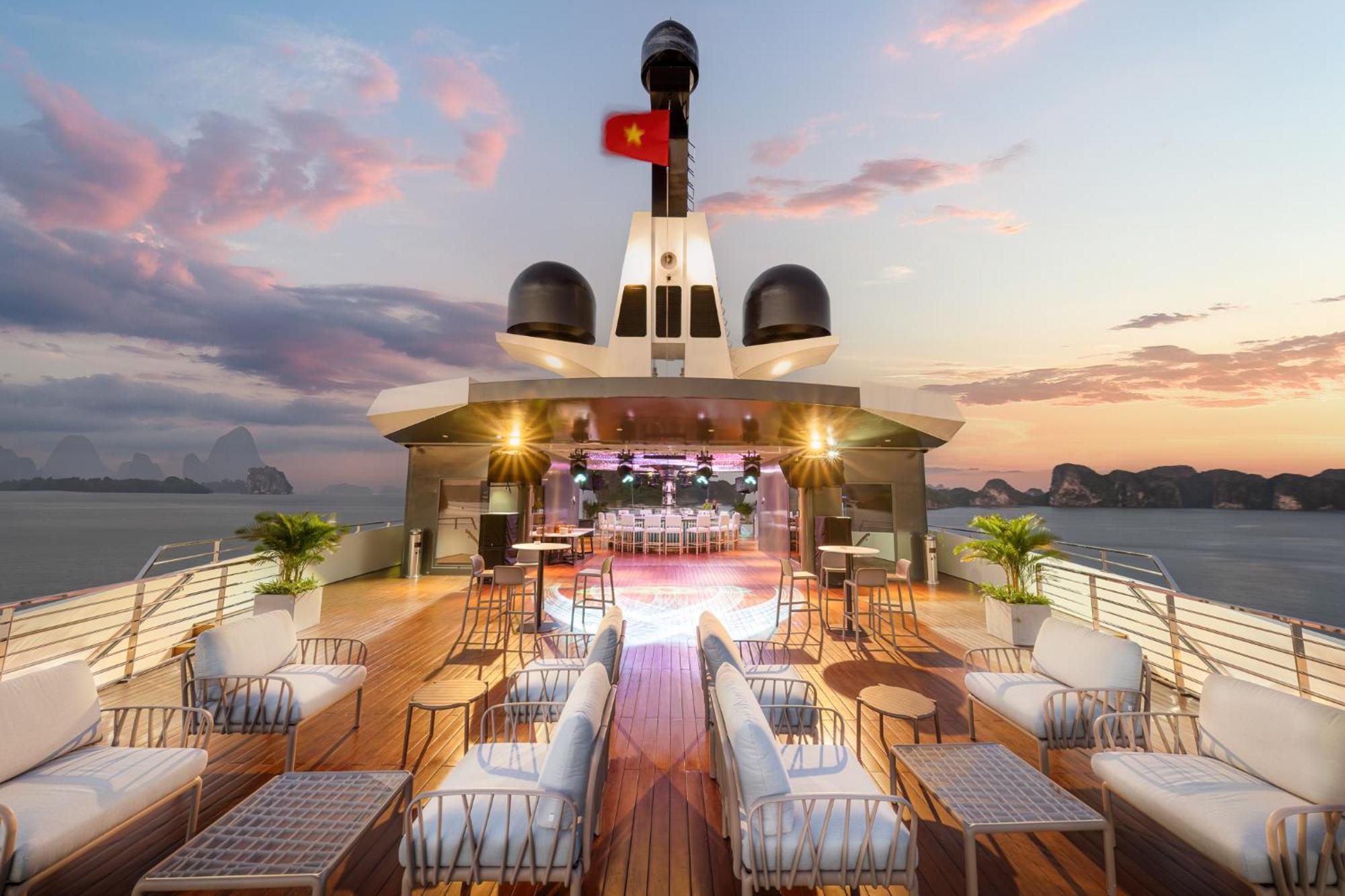 Grand Pioneers Halong Bay Cruise 1 Ha Long Exterior foto